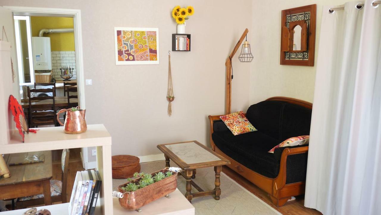Joli Appartement Vue Sur L'Eglise Périgueux Exteriör bild